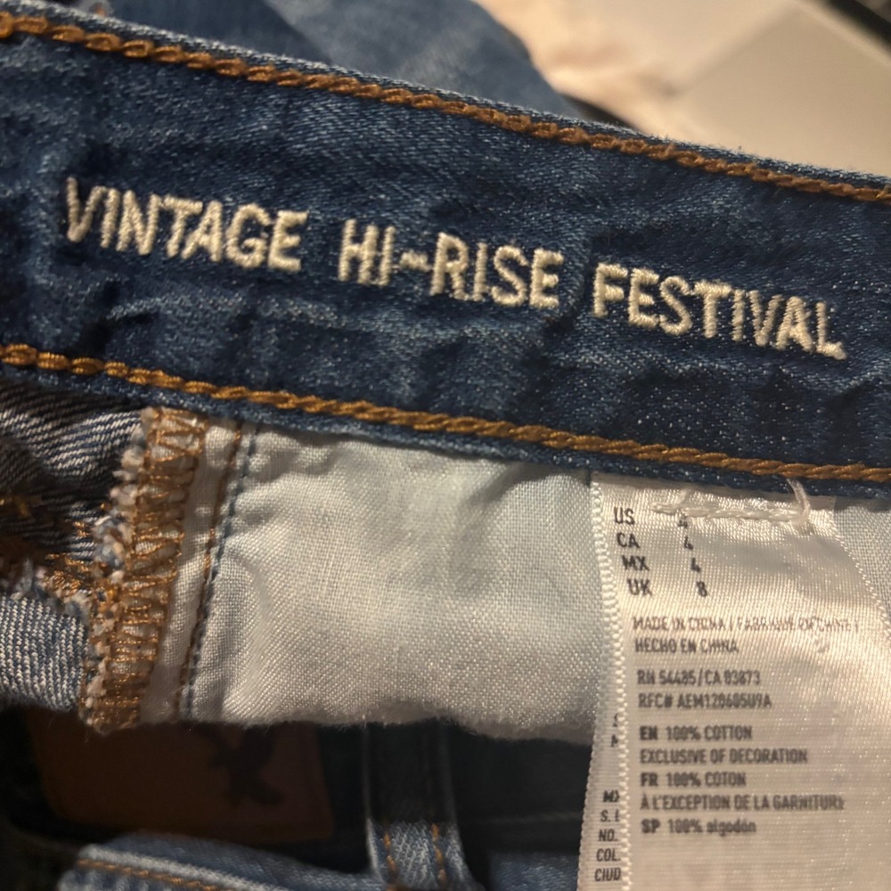 American Eagle Outfitters Vintage Hi Rise Festival Denim Shorts Distressed sz 4 - Picture 8 of 10